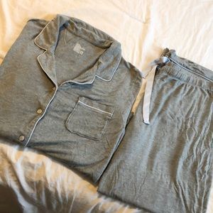 Xl grey gillgan & O’Malley pajama set
